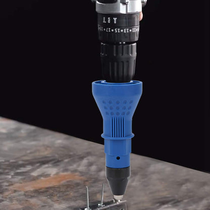 Cordless mounting tool